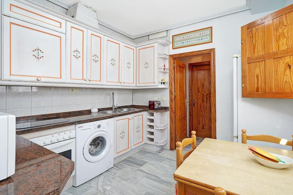 Apartamento Granada Centro. Atico Ayuntamiento ภายนอก รูปภาพ
