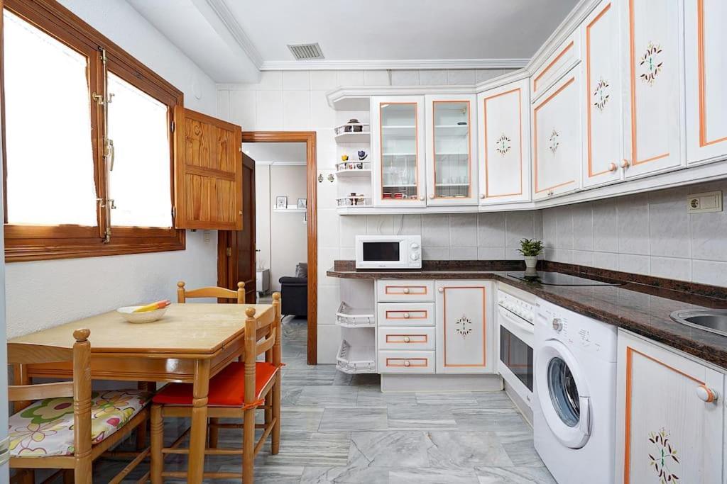 Apartamento Granada Centro. Atico Ayuntamiento ภายนอก รูปภาพ